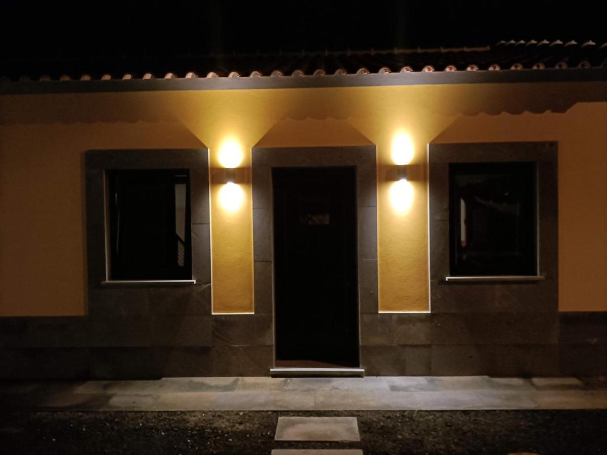 Casa Da Vinha Escondida Al Villa Biscoitos  Bagian luar foto