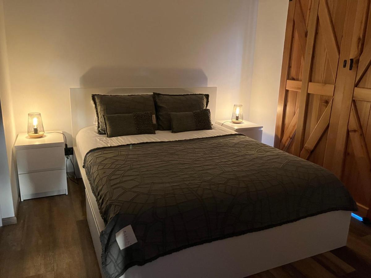 Casa Da Vinha Escondida Al Villa Biscoitos  Bagian luar foto