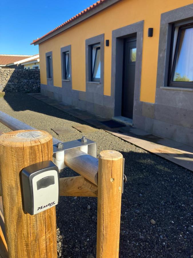 Casa Da Vinha Escondida Al Villa Biscoitos  Bagian luar foto