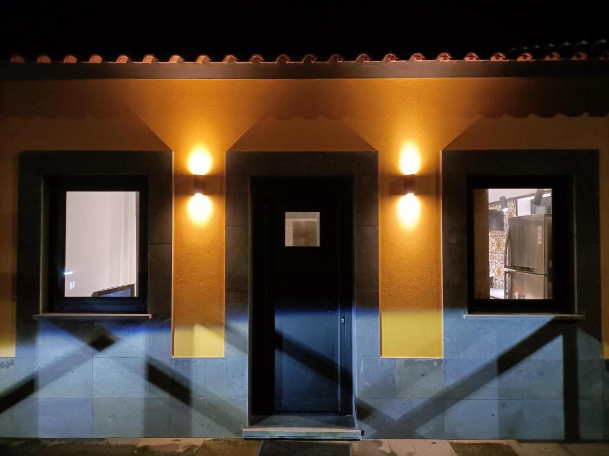 Casa Da Vinha Escondida Al Villa Biscoitos  Bagian luar foto
